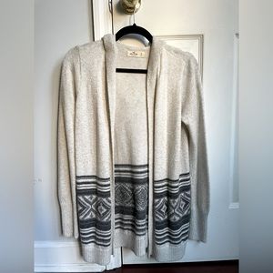Hollister cardigan